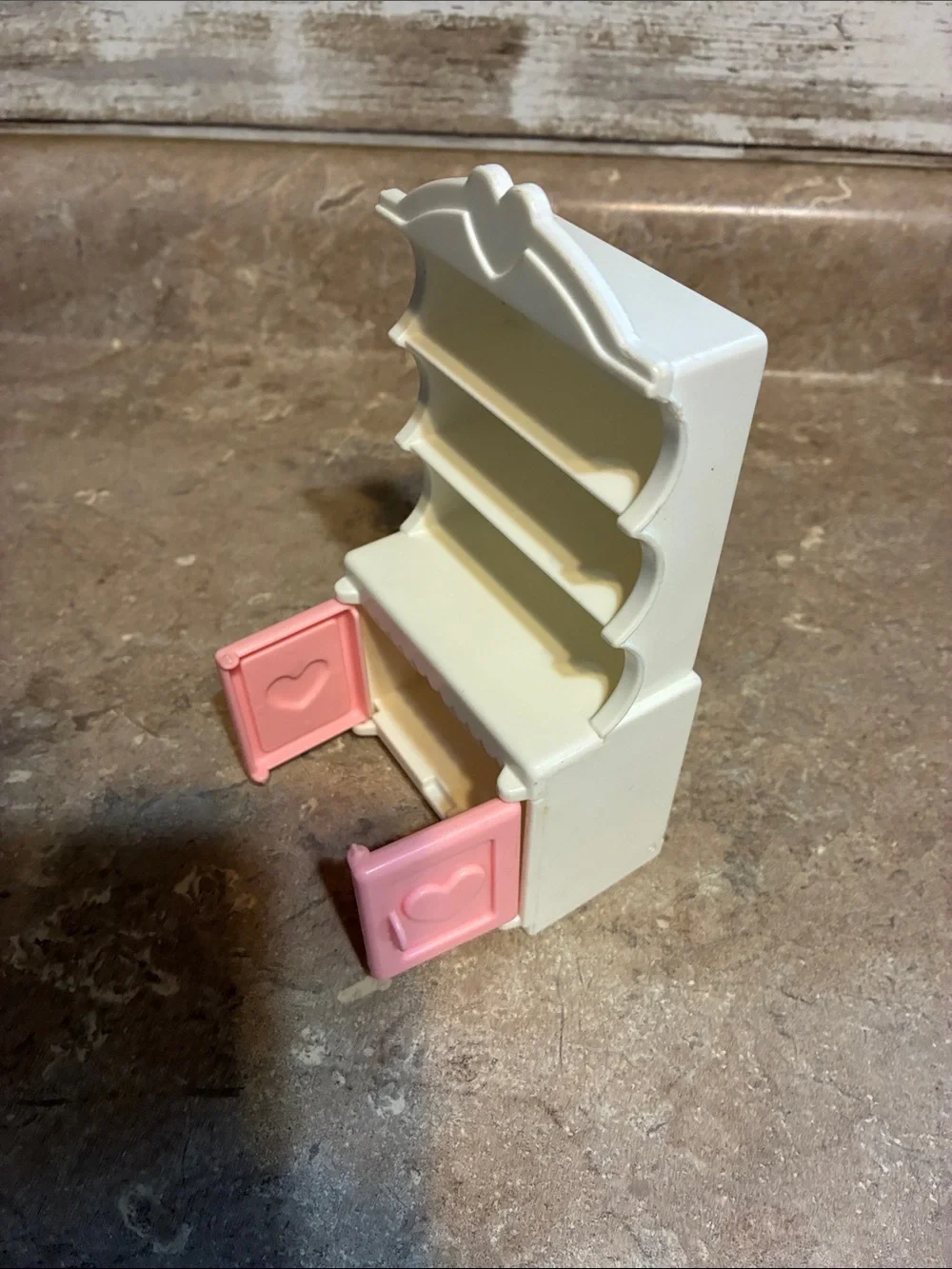 Playskool 1994 Pink & White Heart Cabinet Toy Hutch - Picture 3 of 8
